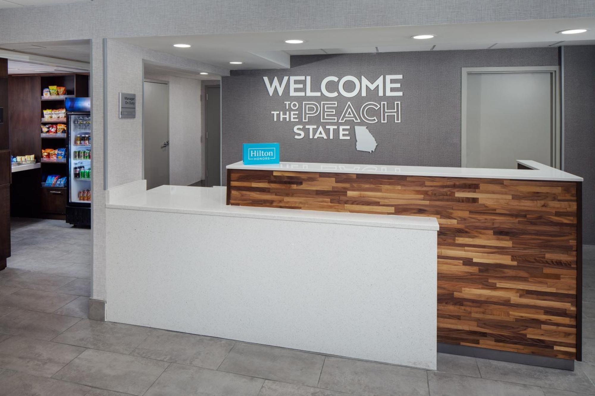 Hampton Inn Atlanta-Northlake Tucker Bagian luar foto