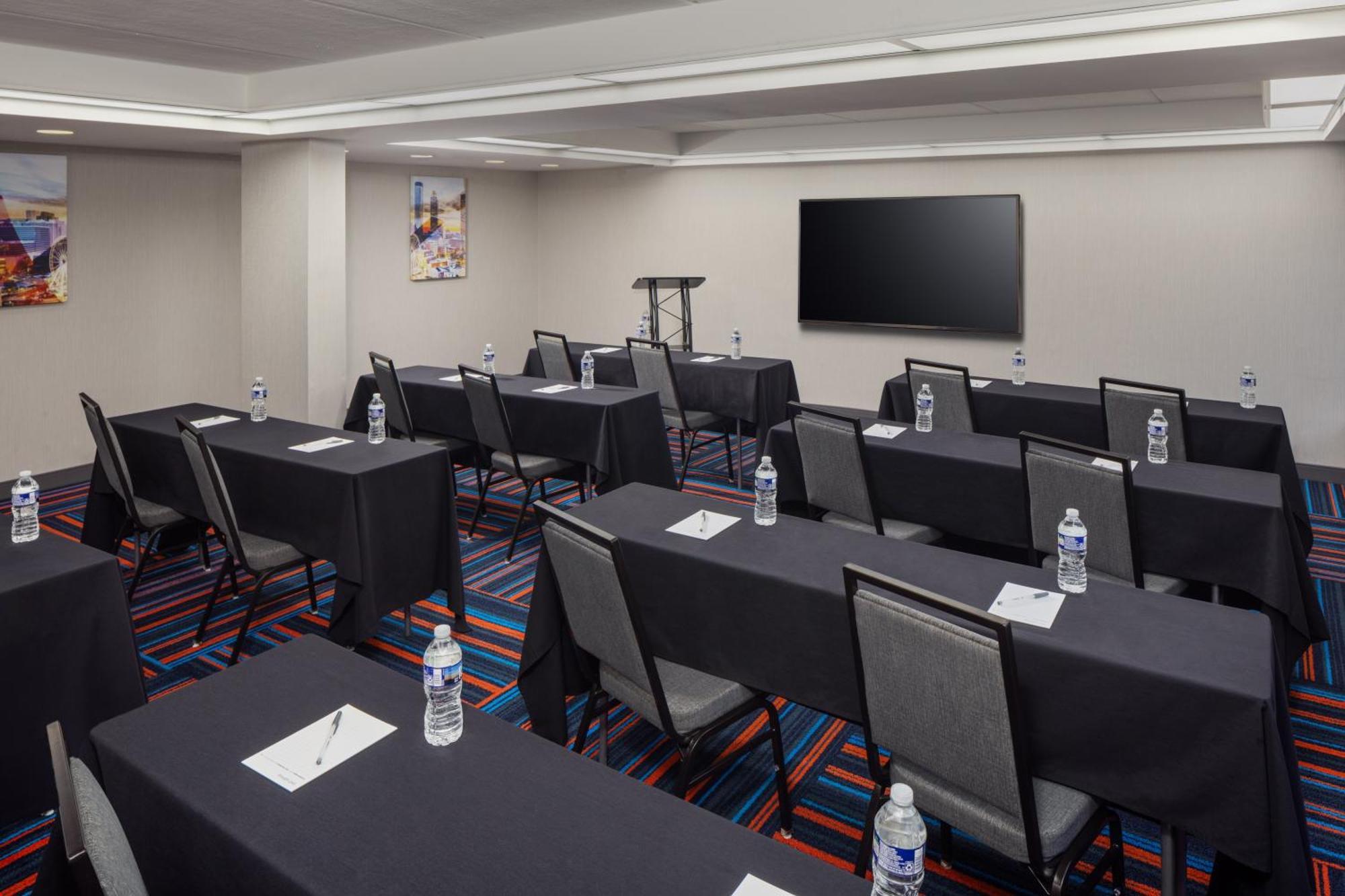 Hampton Inn Atlanta-Northlake Tucker Bagian luar foto