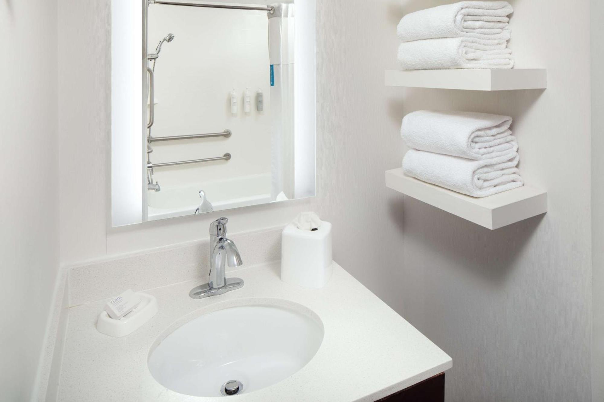 Hampton Inn Atlanta-Northlake Tucker Bagian luar foto